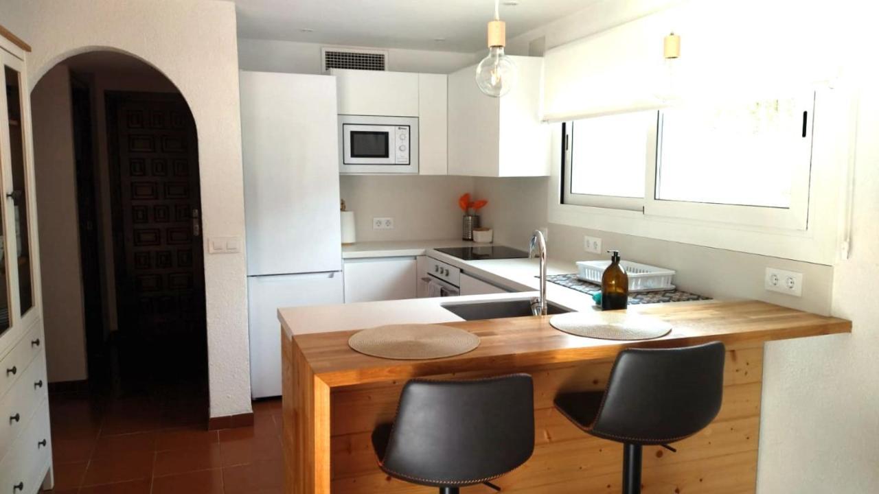 Private Apartments Cala Canyelles Lloret de Mar Kültér fotó