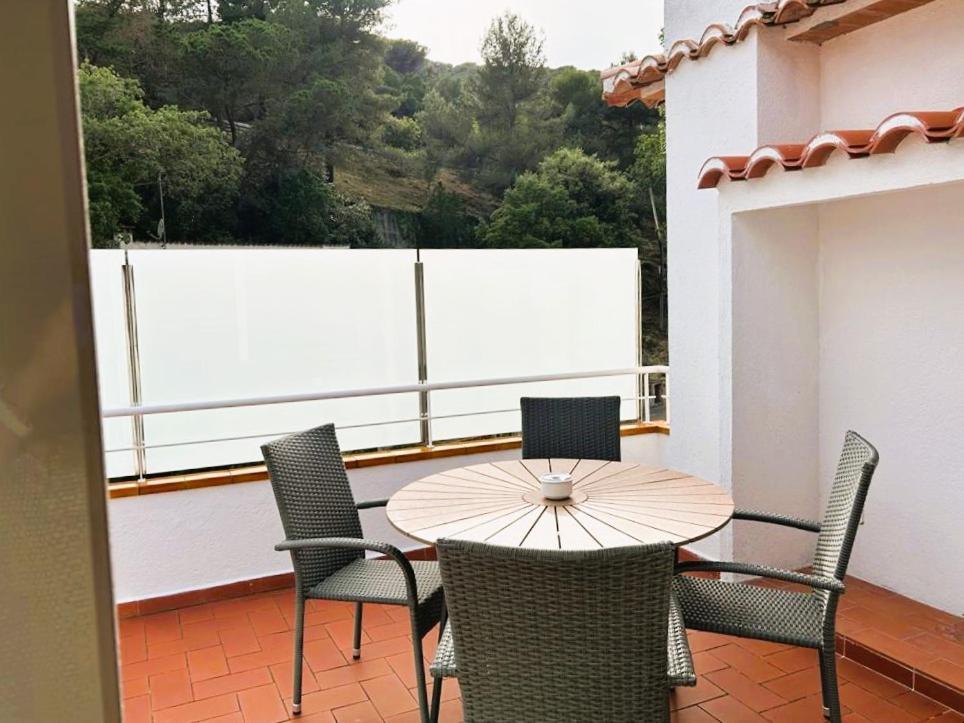 Private Apartments Cala Canyelles Lloret de Mar Kültér fotó