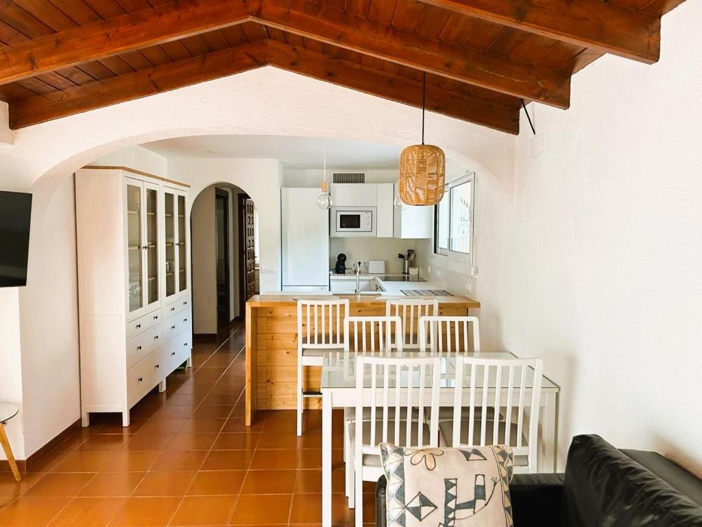 Private Apartments Cala Canyelles Lloret de Mar Kültér fotó
